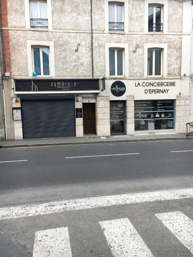 埃佩尔奈Le Champenois, Avenue De Champagne公寓 外观 照片